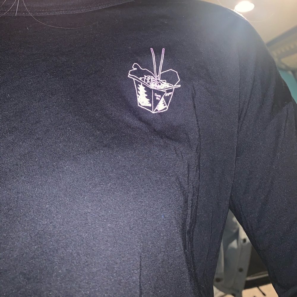 Cropped graphic tee